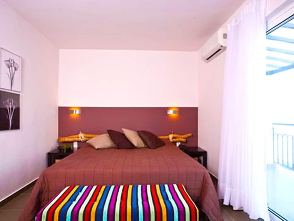PANTOKRATOR HOTEL photo 2
