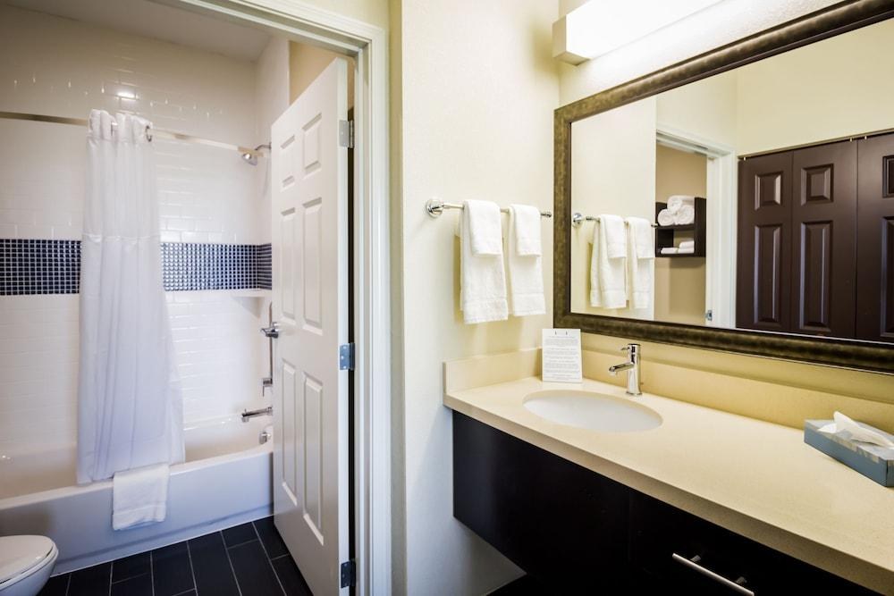 STAYBRIDGE SUITES PLANO - LEGACY WEST AREA photo 2