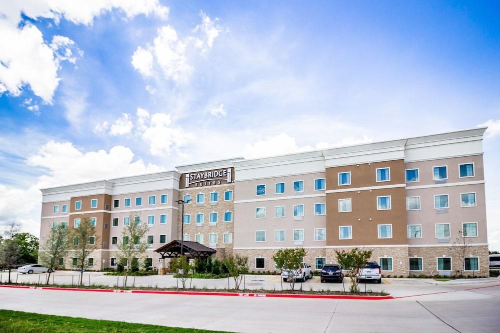 STAYBRIDGE SUITES PLANO - LEGACY WEST AREA photo 3