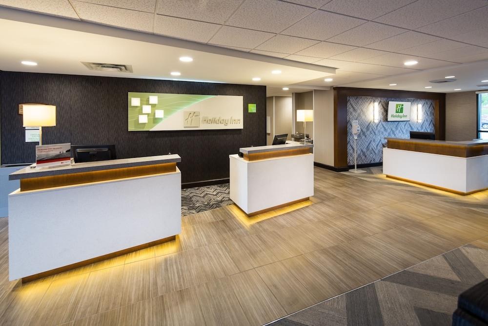 Holiday Inn Milwaukee Riverfront by IHG photo 4