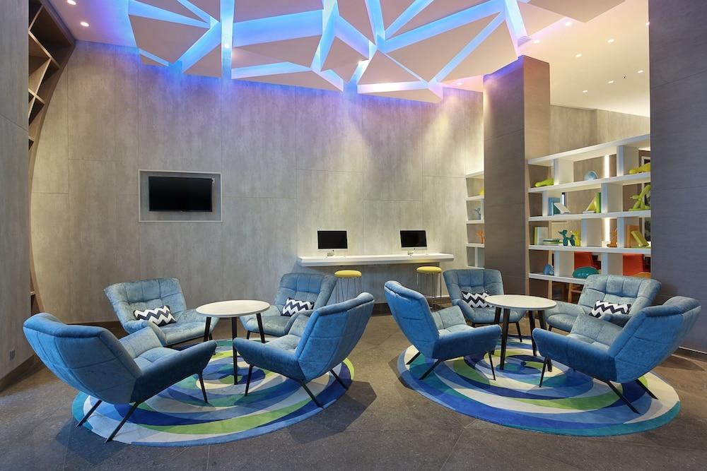 HOLIDAY INN EXPRESS JAKARTA WAHID HASYIM photo 4