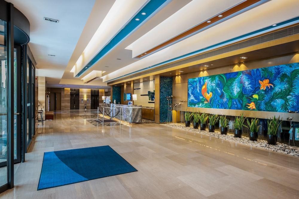 Holiday Inn Express Shanghai New Jinqiao photo 4