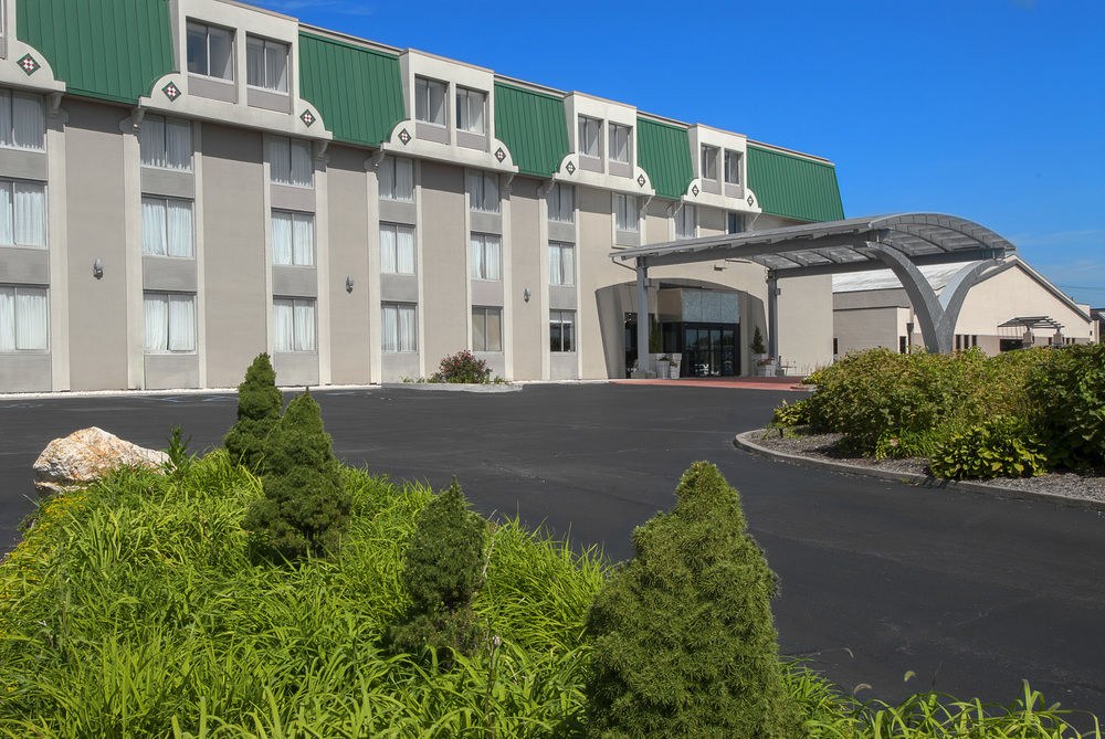 HOLIDAY INN ST LOUIS SW - ROUTE 66 photo 1