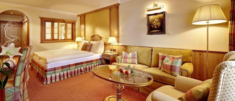 Hotel Salzburgerhof photo 1