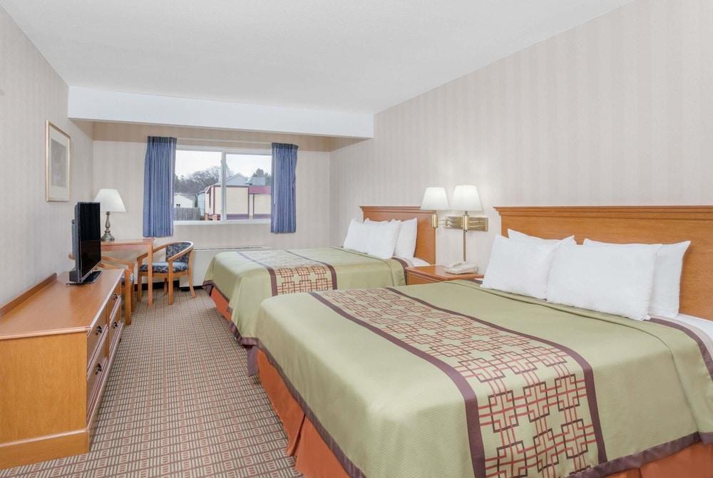 Days Inn by Wyndham Albany SUNY photo 2