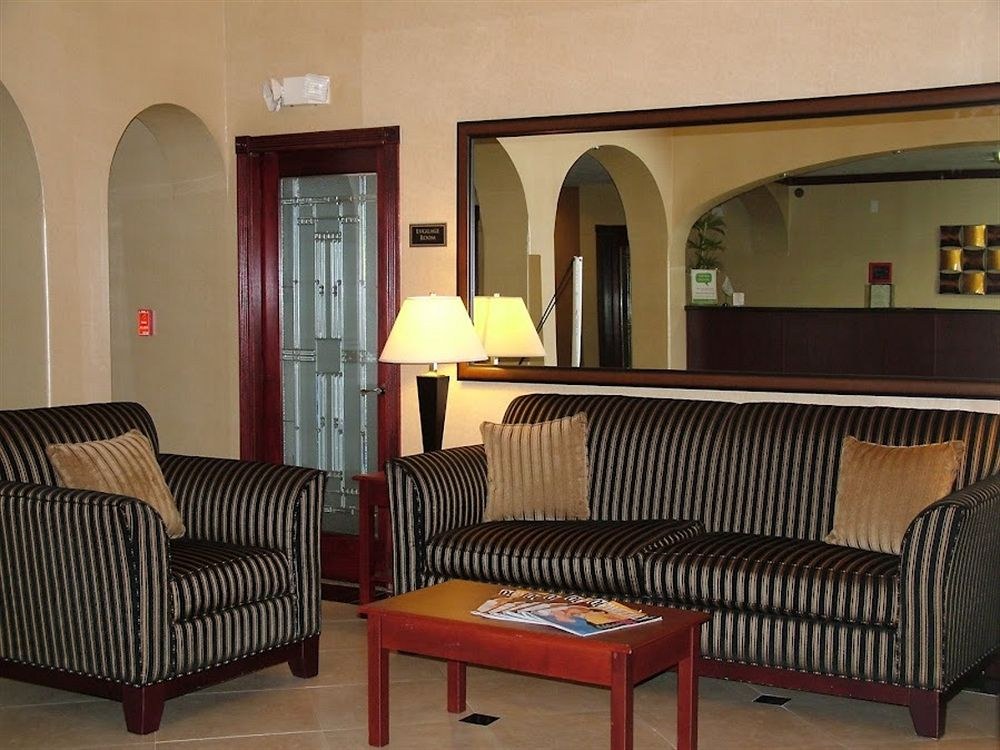 Holiday Inn Express Anaheim West