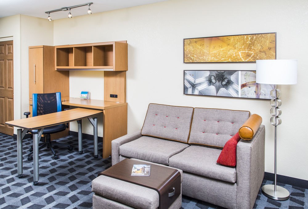 TownePlace Suites Anaheim Maingate Angel Stadium photo 2