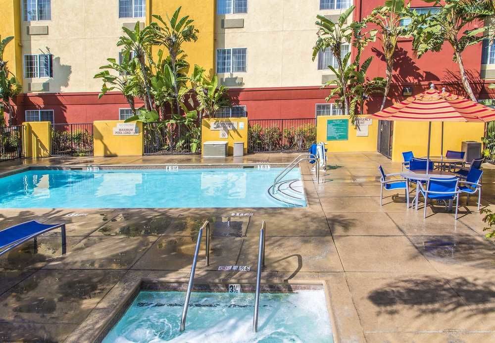 TownePlace Suites Anaheim Maingate Angel Stadium photo 3
