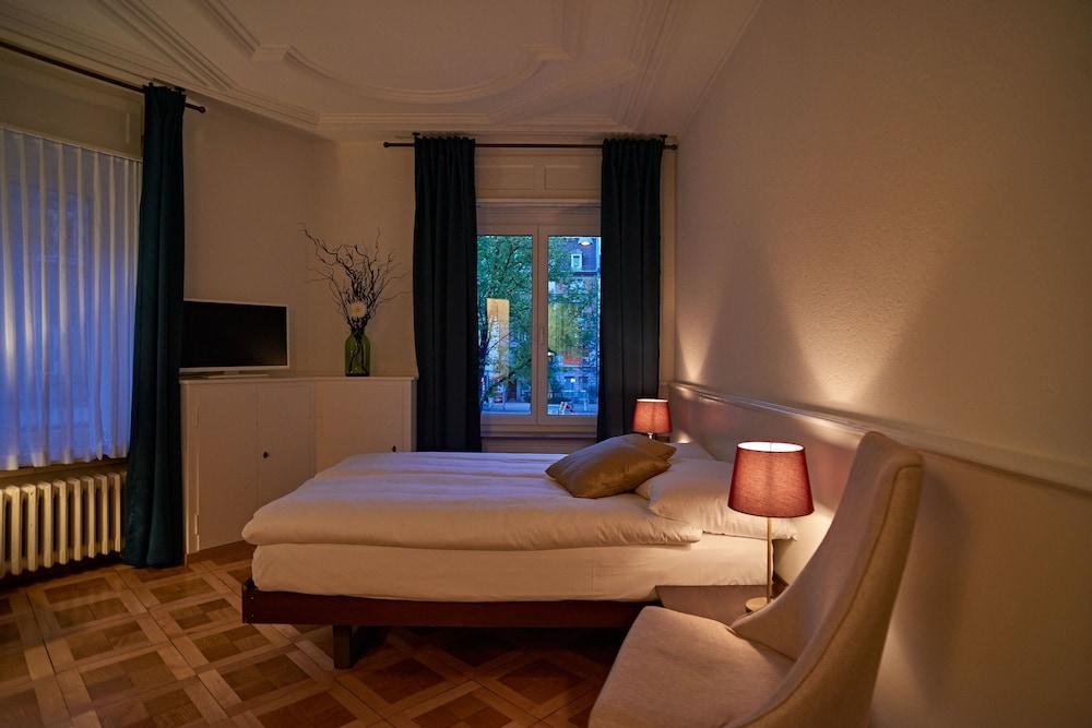 Hotel St. Georges photo 2