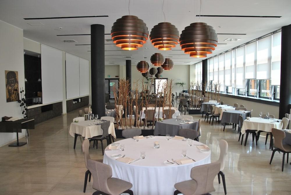 HILTON GARDEN INN MILAN NORTH photo 3