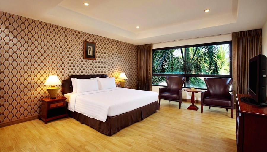 NOVA PARK HOTEL