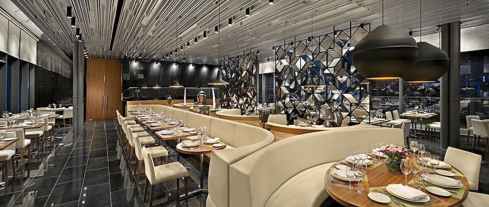 DIVAN SUITES ISTANBUL GPLUS photo 2