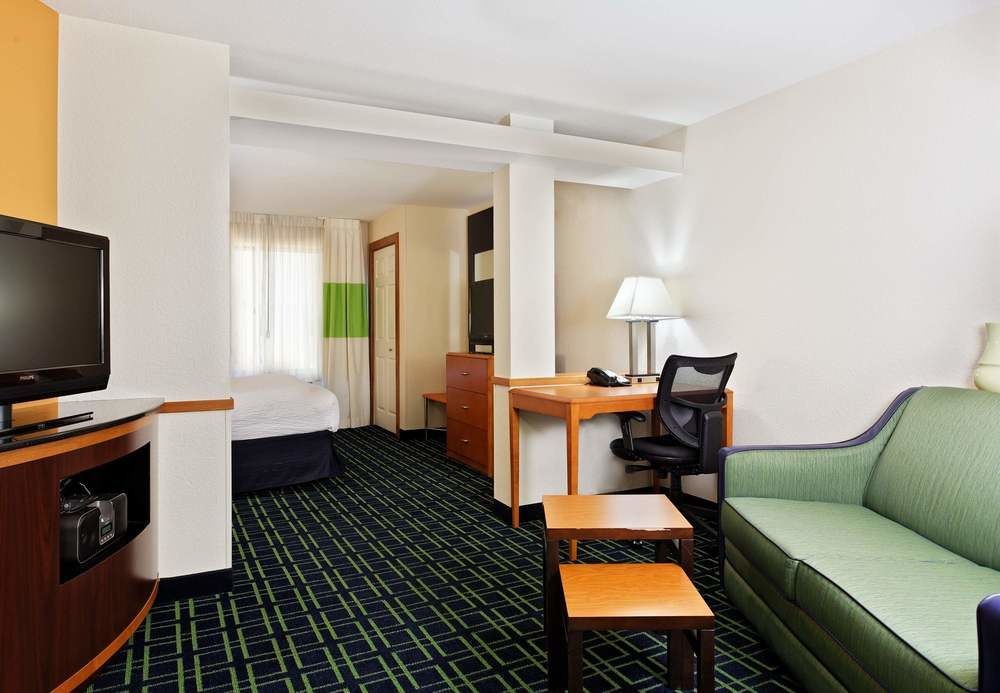 Fairfield Inn & Suites Austin North/Parmer Lane photo 4