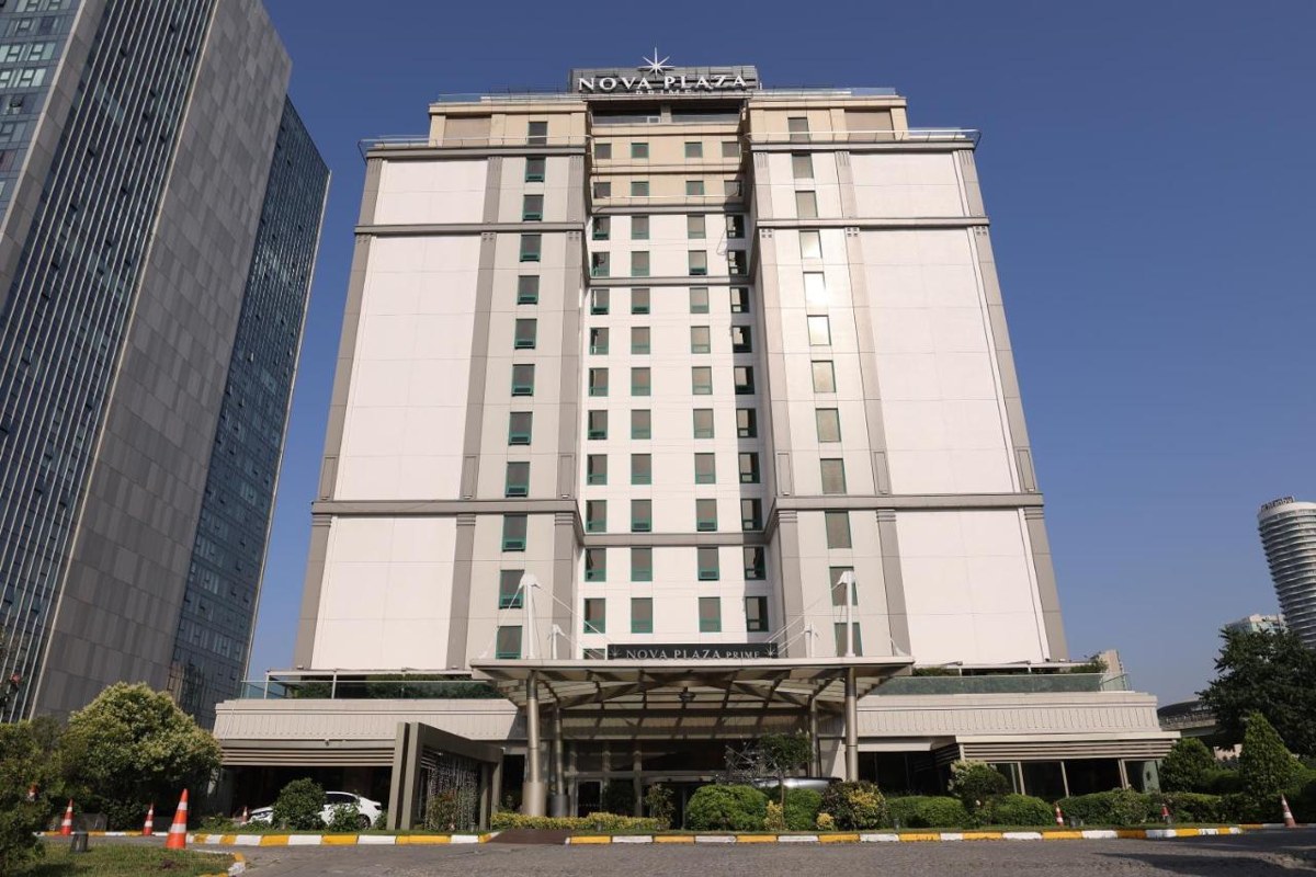 NOVA PLAZA PRIME HOTEL photo 1