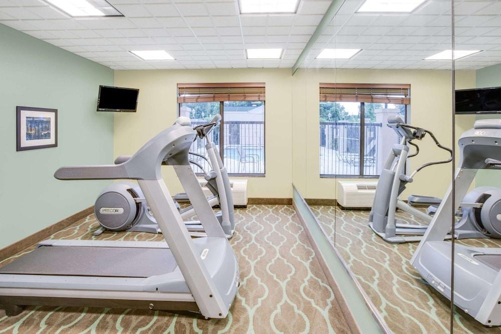 Wingate by Wyndham Bossier City photo 3