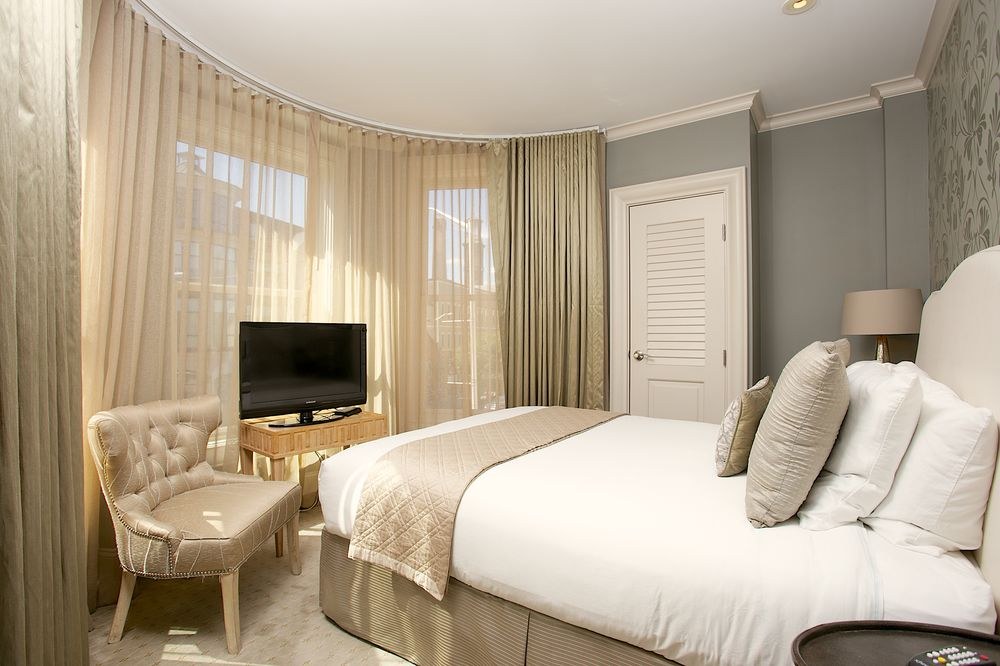 Hotel Veritas photo 1