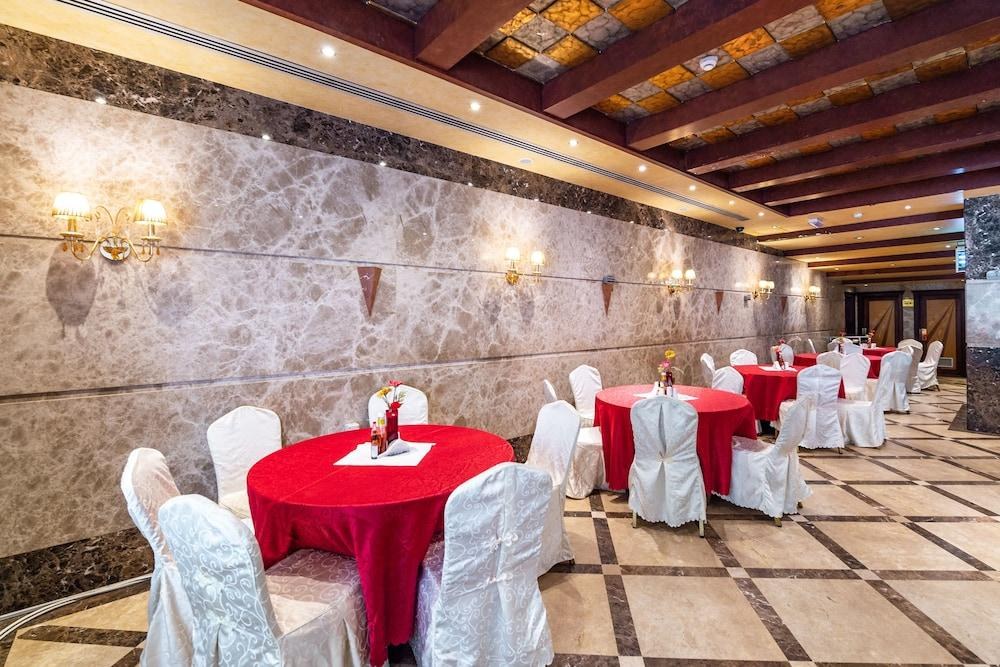 Crystal Plaza Hotel photo 3