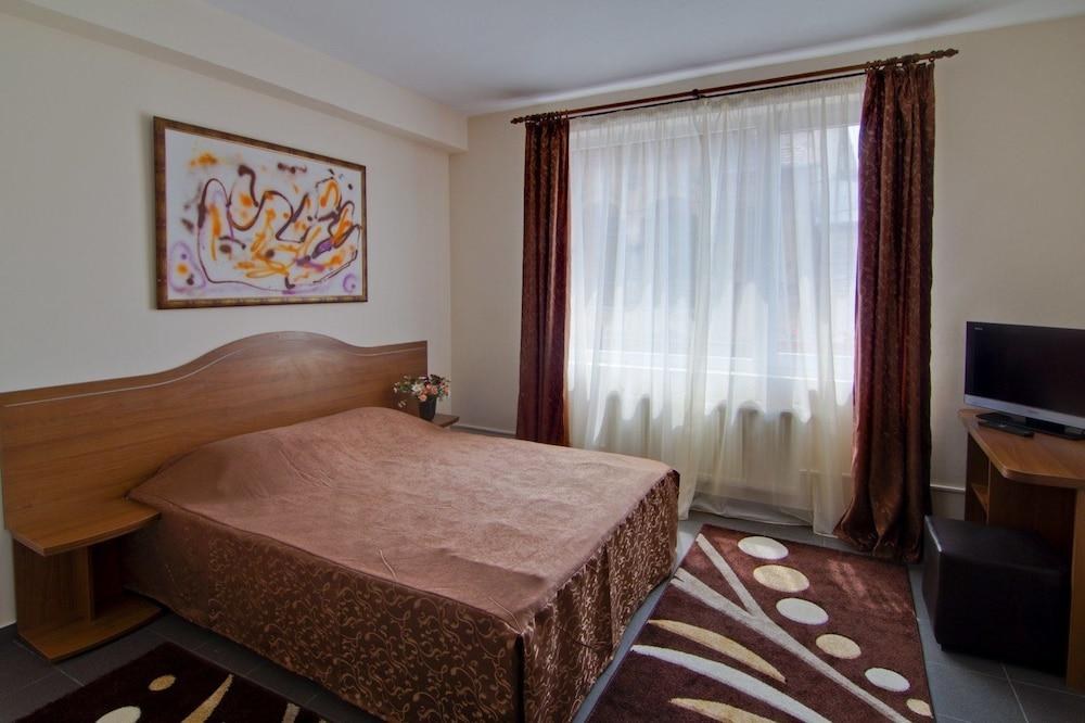 TRANZZIT HOTEL photo 4