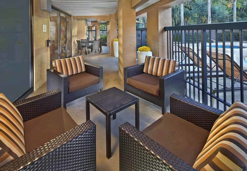 COURTYARD ORLANDO EAST/UCF AREA