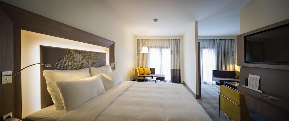 NOVOTEL ISTANBUL BOSPHORUS photo 3