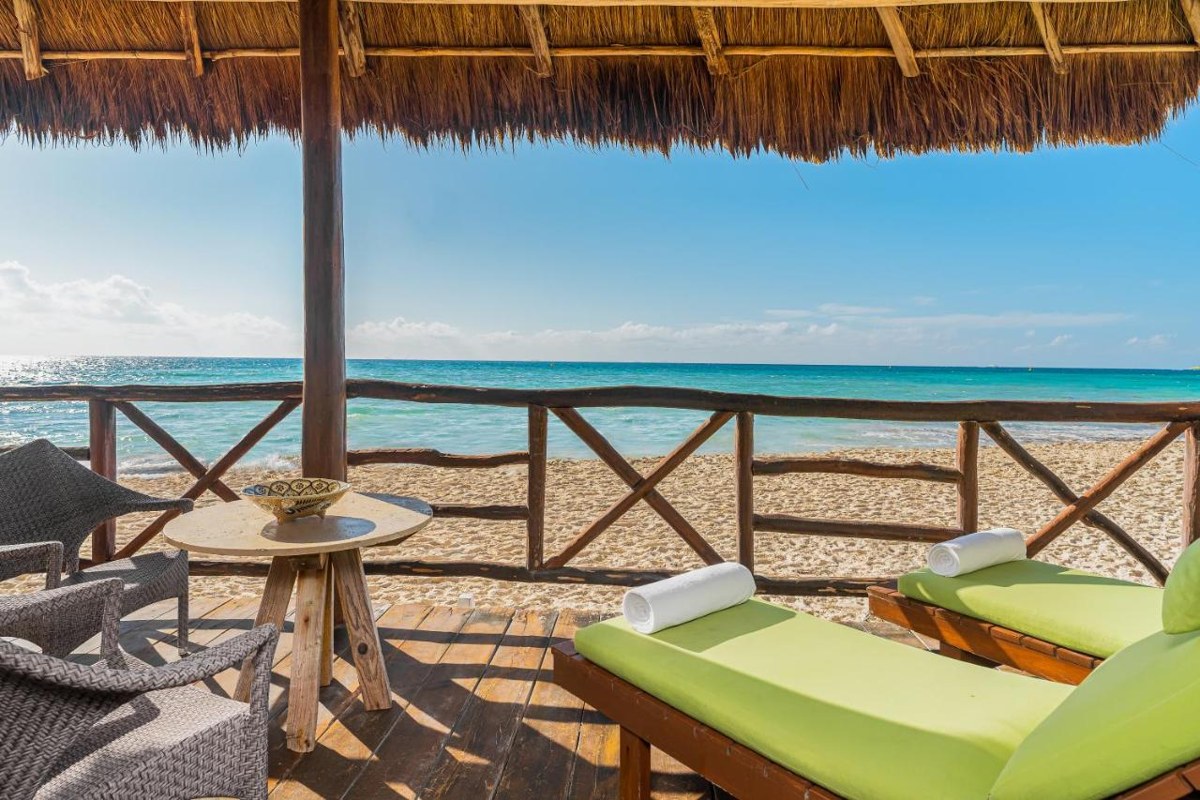 MAHEKAL BEACH RESORT photo 1