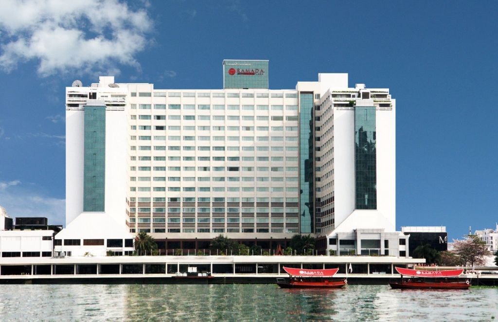 RAMADA PLAZA BANGKOK MENAM RIVERSIDE
