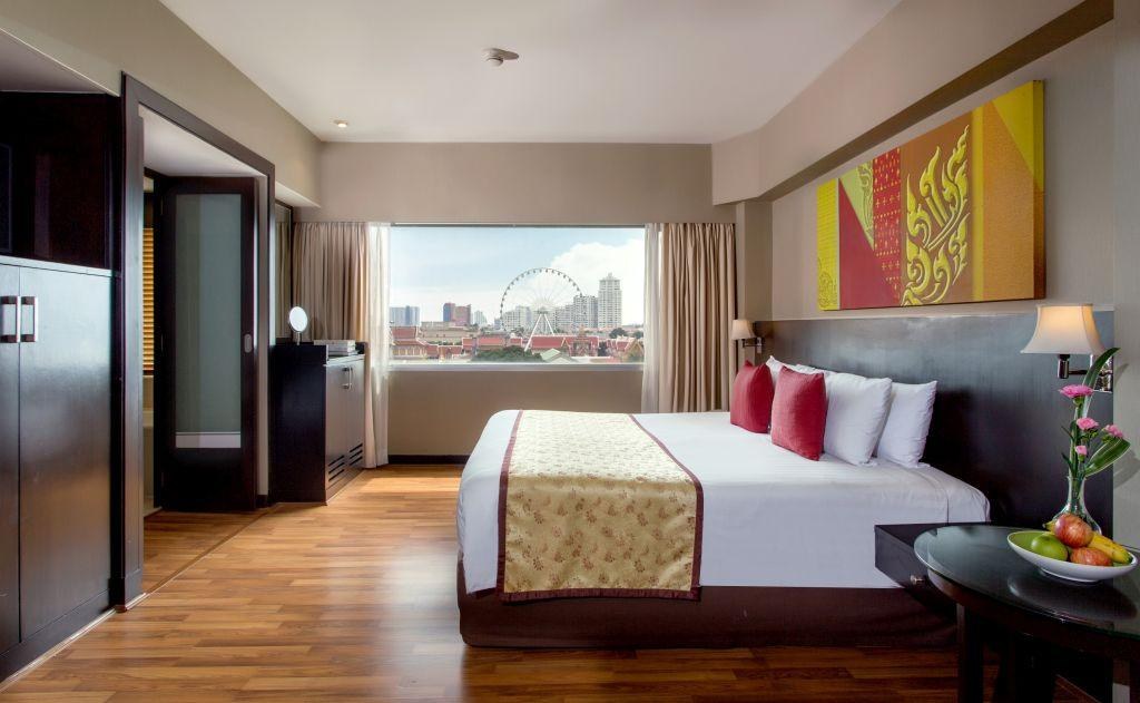 RAMADA PLAZA BANGKOK MENAM RIVERSIDE photo 4