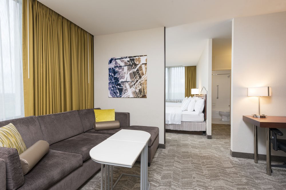 SPRINGHILL SUITES CHICAGO O'HARE photo 2