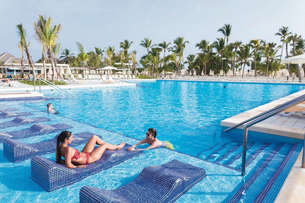RIU REPUBLICA photo 2