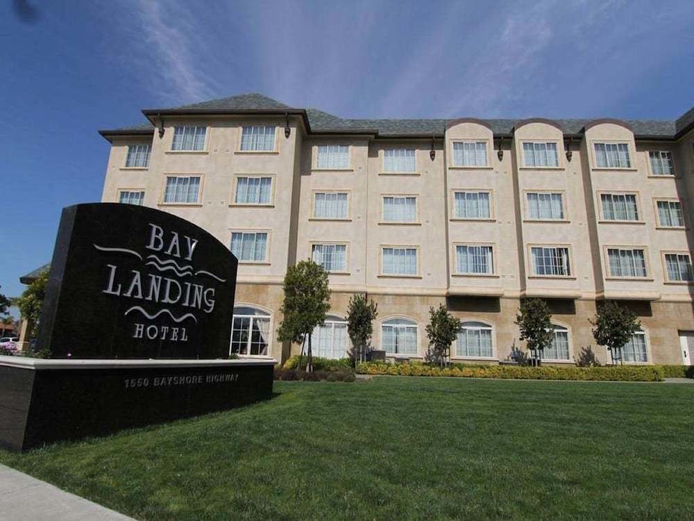 BAY LANDING HOTEL