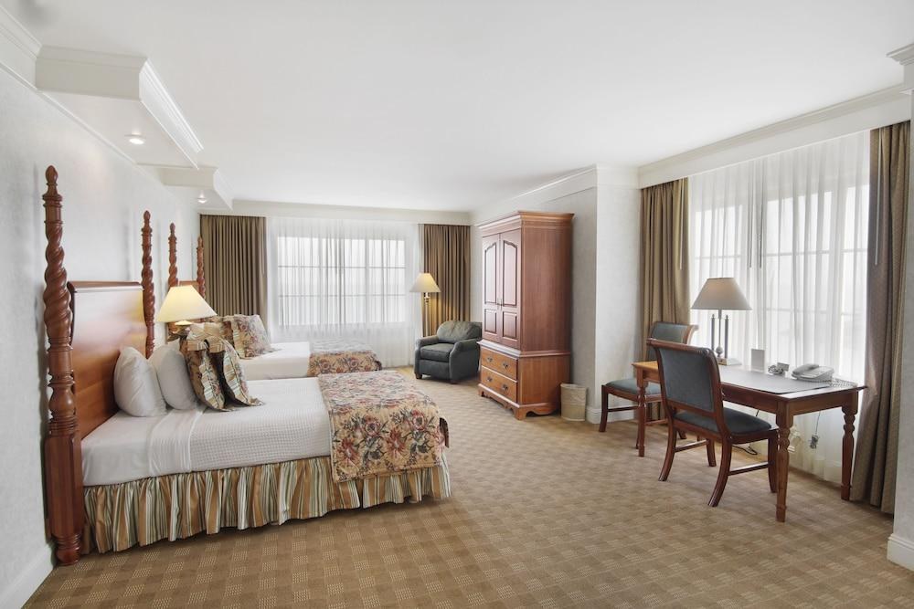 BAY LANDING HOTEL photo 2
