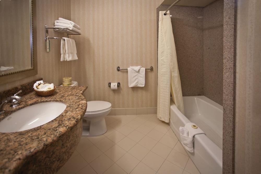 BAY LANDING HOTEL photo 3