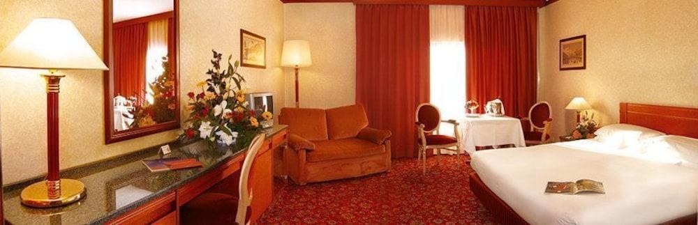 RUSSOTT HOTEL VENEZIA photo 3