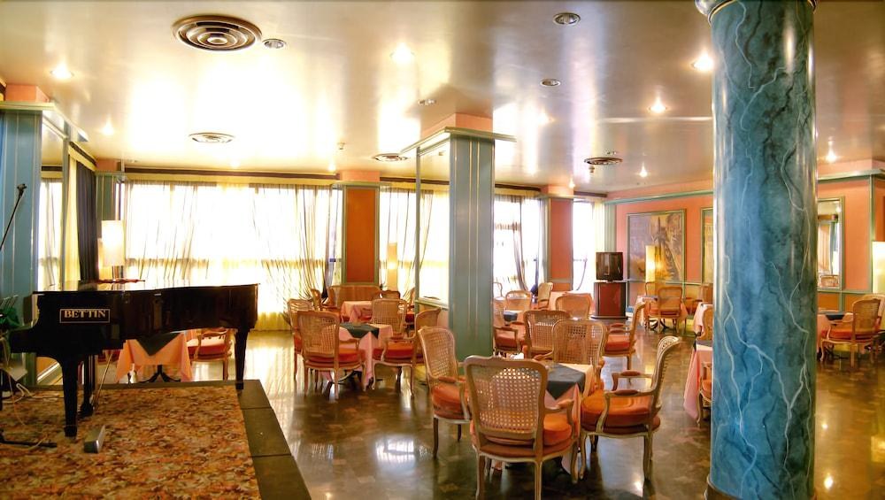 RUSSOTT HOTEL VENEZIA photo 4