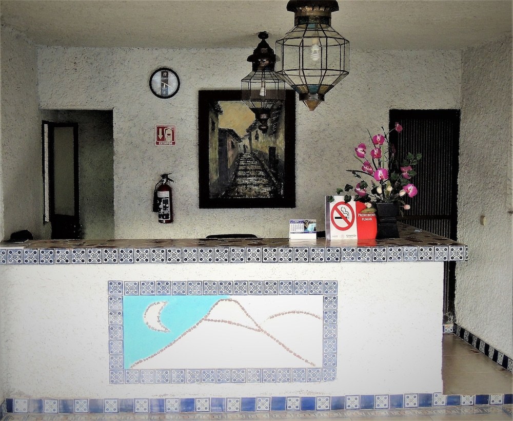 HOTEL ARISTOS AEROPUERTO- HUEJOTZINGO