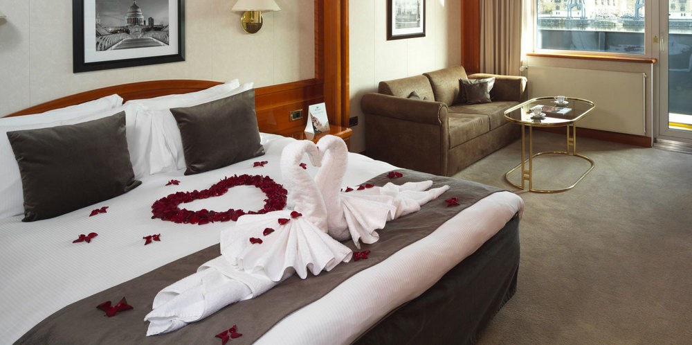 SUNBORN YACHT LONDON HOTEL photo 2