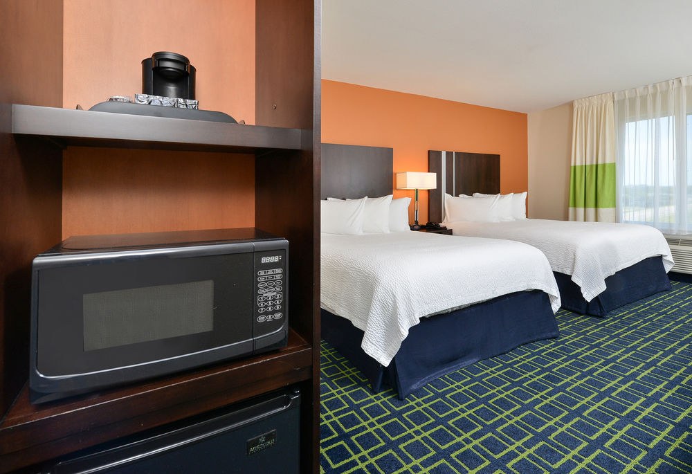 Fairfield Inn & Suites Cedar Rapids photo 1