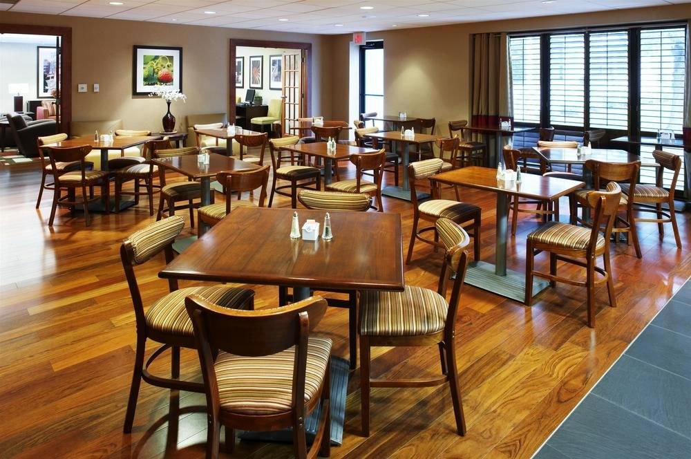 Four Points by Sheraton Charlotte photo 4