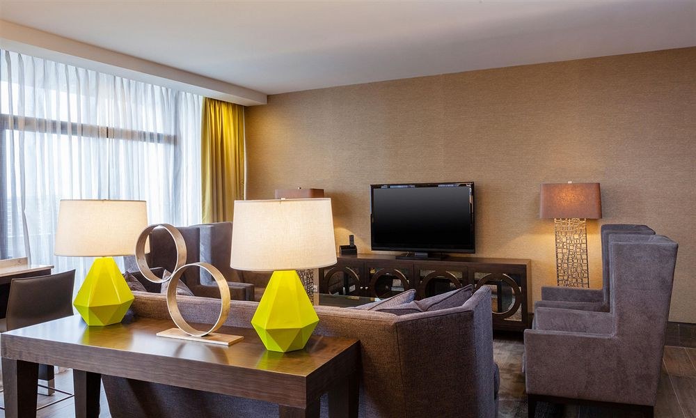 SHERATON CHARLOTTE HOTEL photo 2