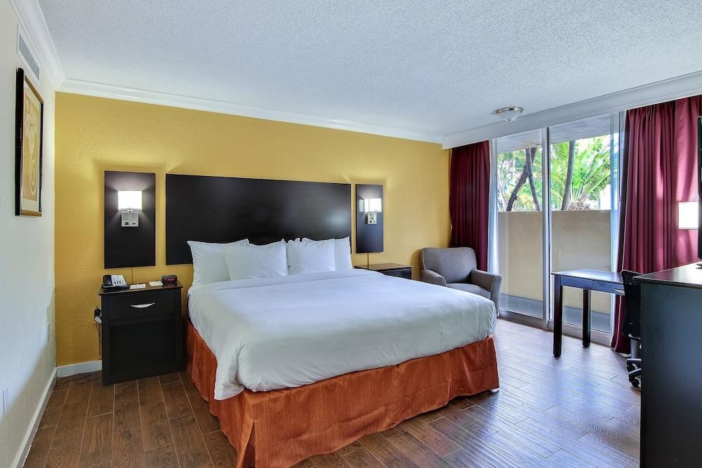 THE LINK HOTEL photo 4