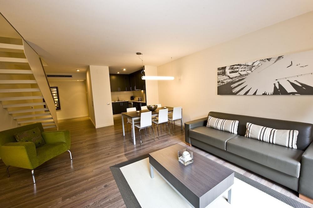APARTMENTS CASP74 photo 2