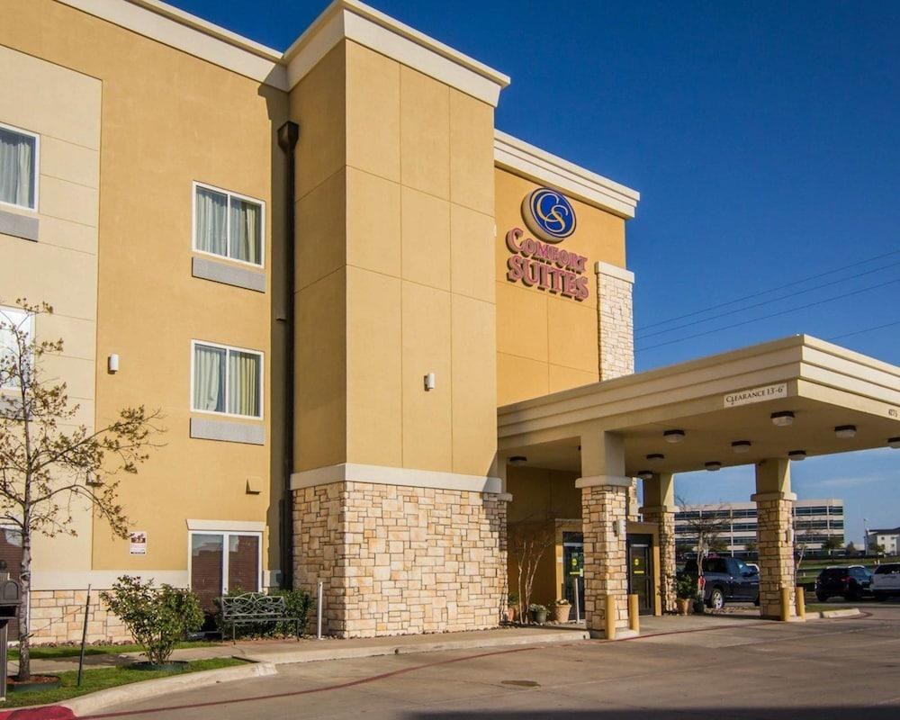 Comfort Suites West Dallas - Cockrell Hill photo 3