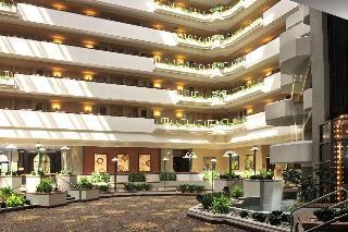 Embassy Suites by Hilton Des Moines Downtown photo 2