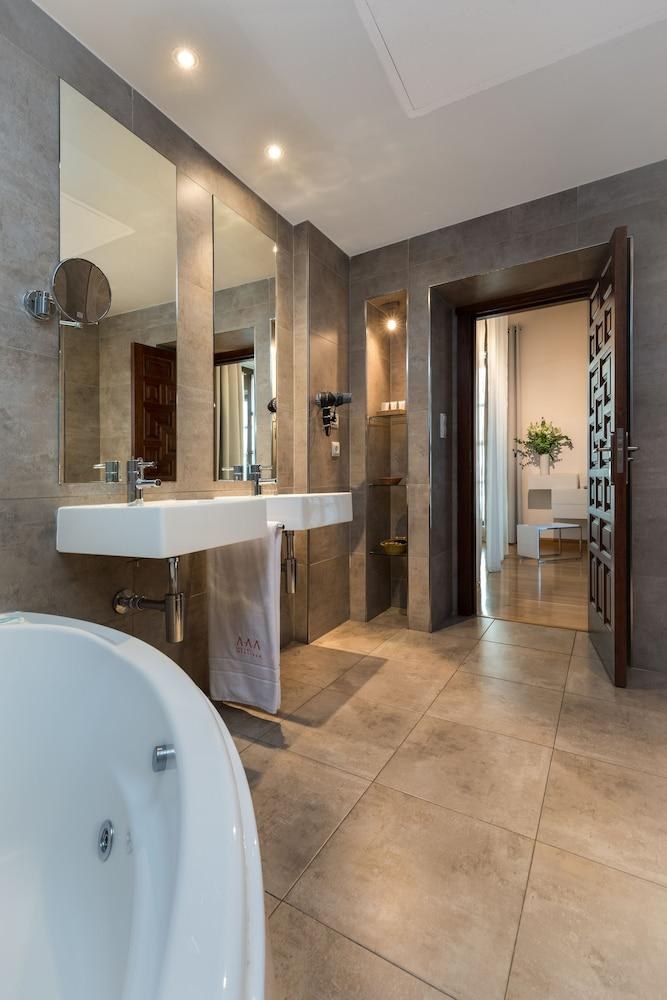 GAR ANAT HOTEL BOUTIQUE - WEB OFICIAL® photo 3