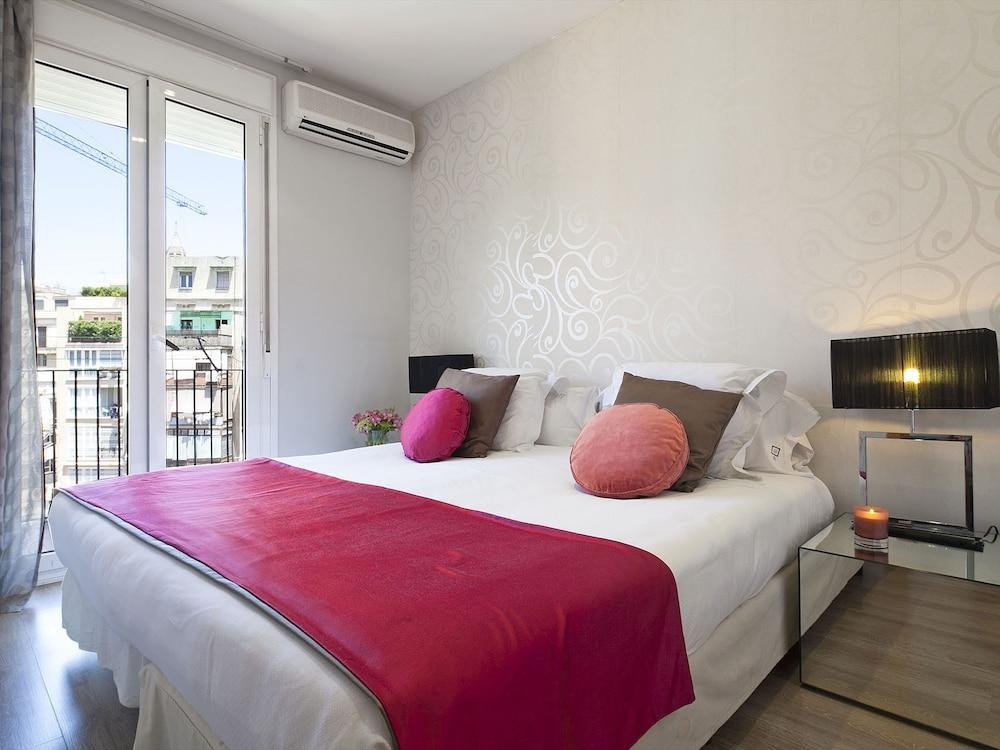 GRANDOM SUITES photo 1