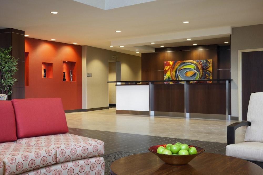 CAMBRIA SUITES BLUE LAGOON