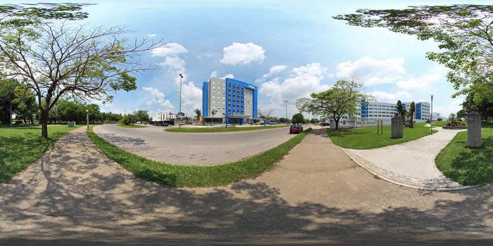 ONE VILLAHERMOSA 2000 photo 1