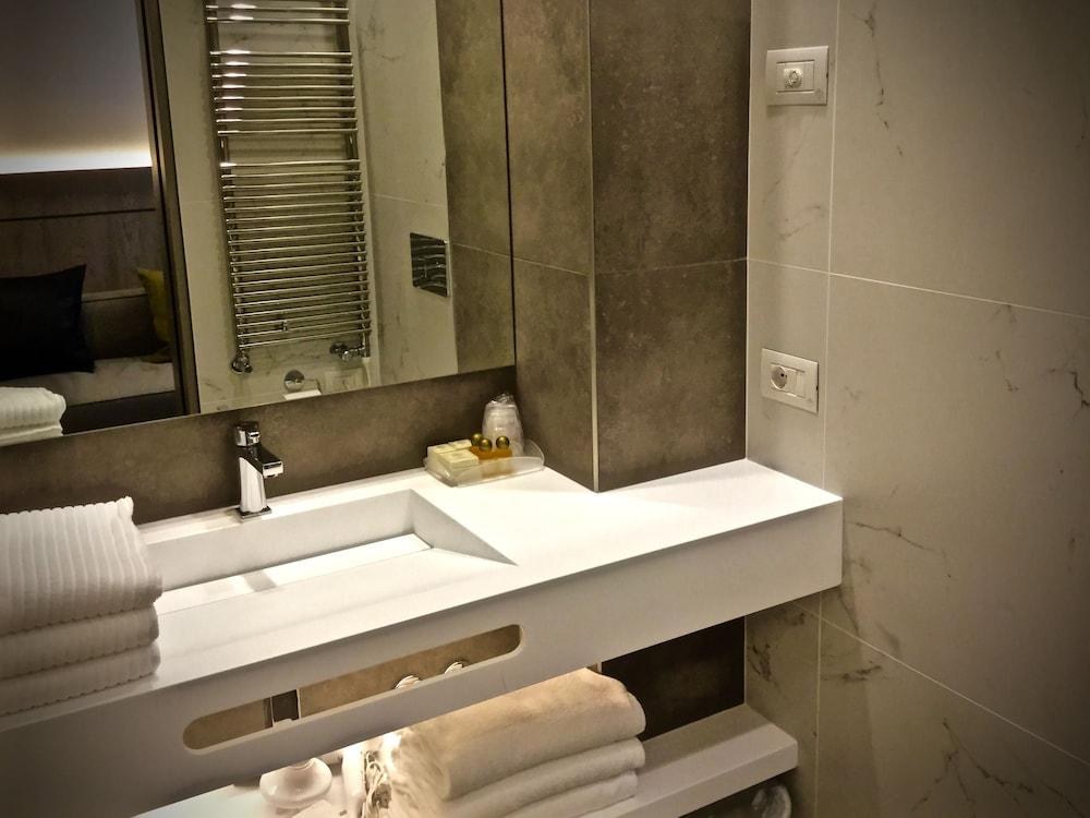 Principe Palace photo 2