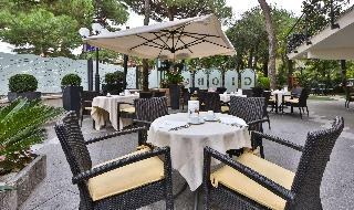 Hotel Globus, Sure Hotel Collection by Best Western photo 4