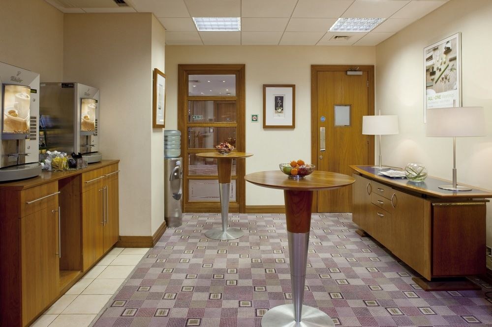HOLIDAY INN LONDON - SHEPPERTON